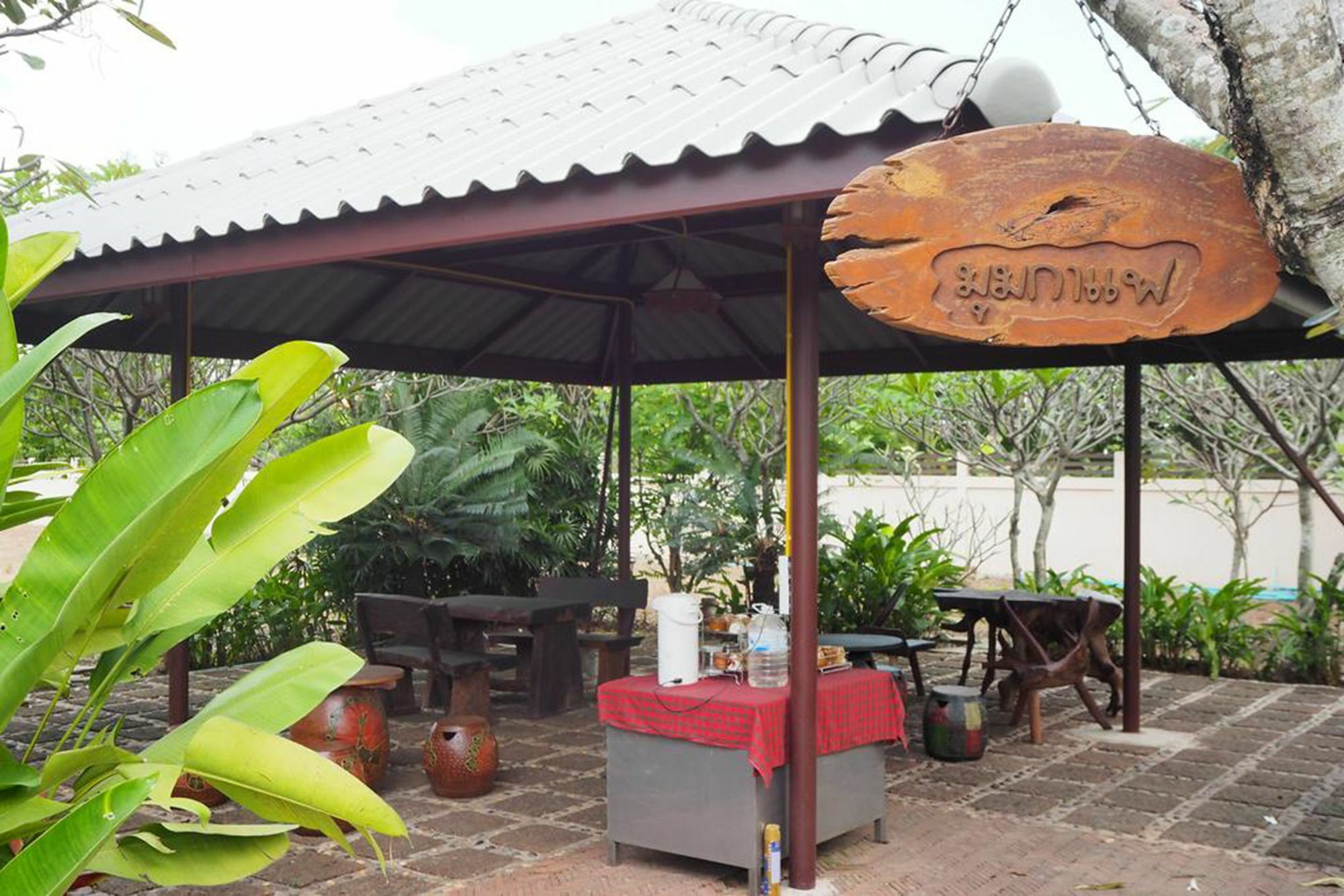 Si Maha Phot Country Inn מראה חיצוני תמונה